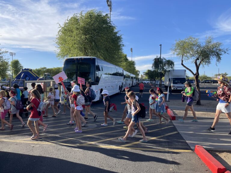 School trip charter bus rental in Arizona