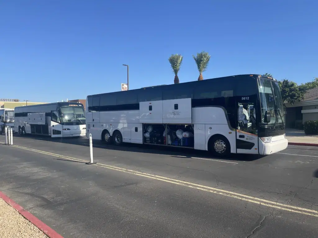 Airport Shuttle private bus LA - Divine Charter
