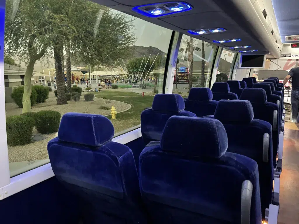 LA Bus Rentals for employee shuttle - Divine Charter